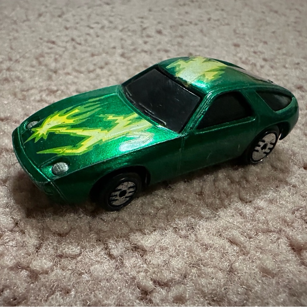Vintage Hot Wheels Predator Green 1983 Casting 1/64